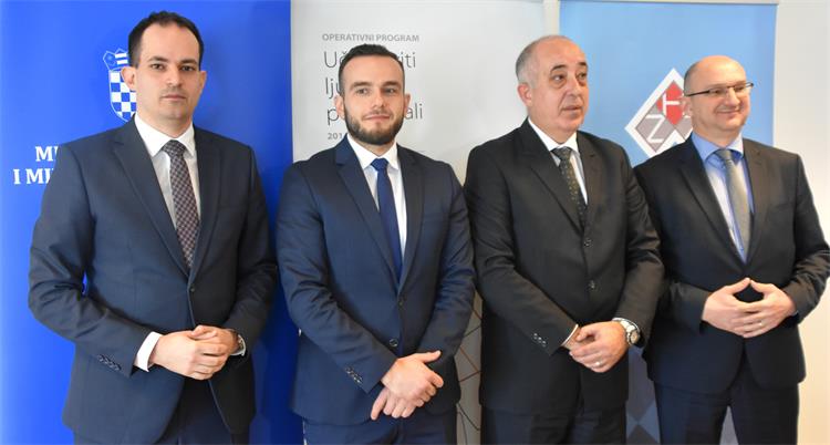 Slika /slike/2020/DŠJU 10032020/DSC_3771.JPG